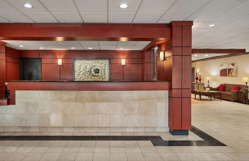 Best Western Plus Milwaukee Airport Hotel & Conference Center image 19
